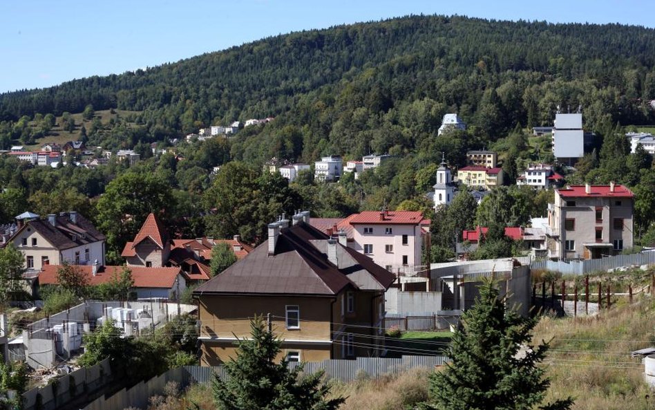 Odmowa kuracji w sanatorium może być zaskarżona do sądu - wyrok WSA