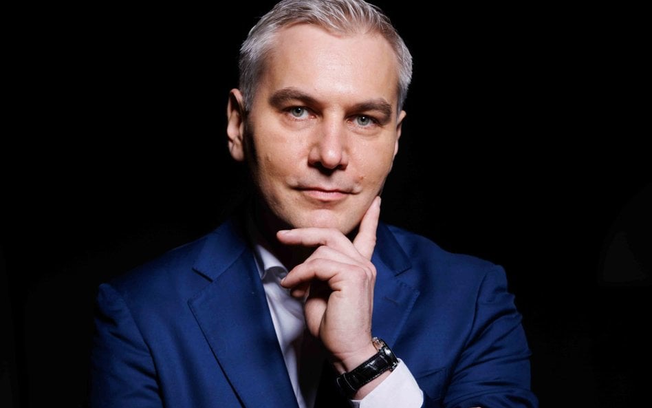 Dawid Wrona kieruje Archicomem od miesiąca. Spółka liczy na nowy rekord sprzedaży.