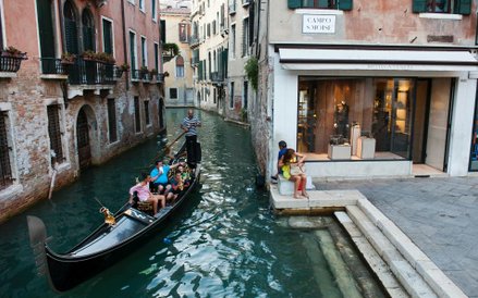 Wenecjanie mają dość tłumów turystów