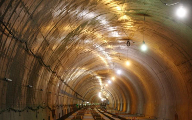 Kolej zbuduje tunel pod Łodzią za 2,3 mld zł