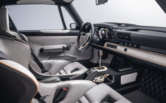 Porsche 911 DLS Turbo - 710 KM, 750 Nm i zdolność do wkręcania się do 9000 obr./min