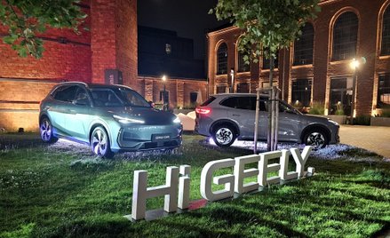 Na początek do oferty trafił Geely EX5