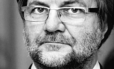 Marek Paradowski, prezes eService