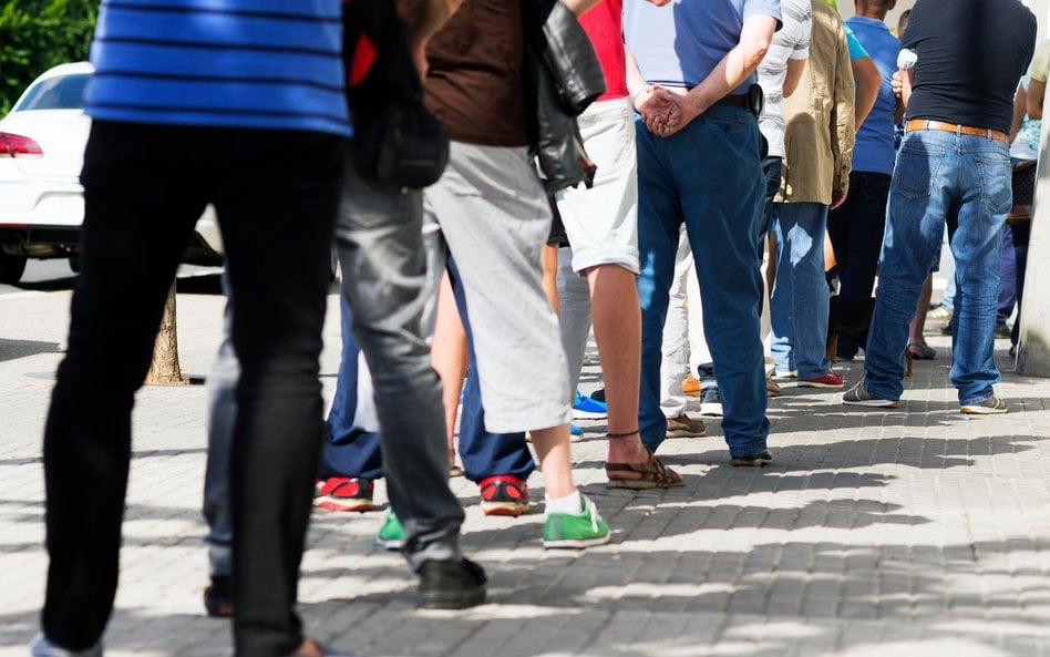 Pracodawcy z zagranicy częściej kuszą teraz polskich pracowników