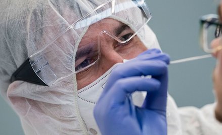 Koronawirus w Polsce. Najmniej nowych zakażeń od prawie dwóch miesięcy