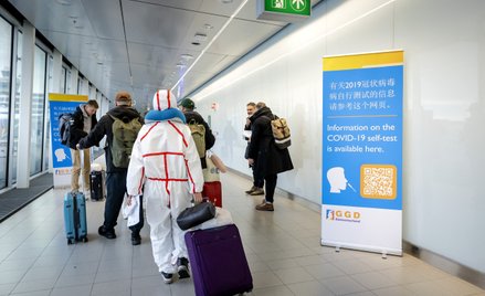 Wrócą testy dla przylatujących pasażerów