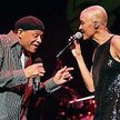 Al Jarreau wspomagany wokalnie przez Debbie Davis