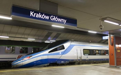 Mniej chętnych do pociągów