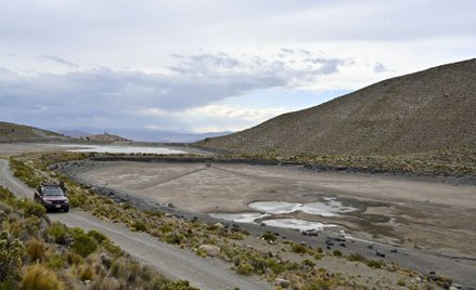 Ekstremalne zjawiska pogodowe wiążą się m.in. z klęskami suszy - obecnie doświadcza jej m.in. Boliwi