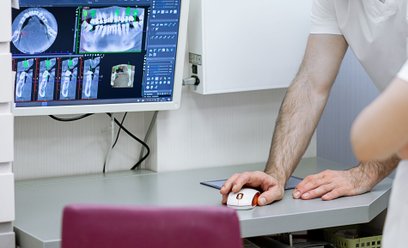 Lekarz odszedł z pracy z danymi pacjentów, klinika zapłaci karę. Wyrok NSA