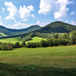 Współczesny widok na Górę Lackową, 997 m n.p.m., zwaną także Chorągiewką Pułaskiego (w ustnej tradyc