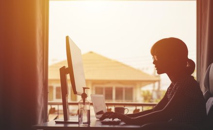 Firmy będą miały kłopot z ryczałtem za pracę zdalną