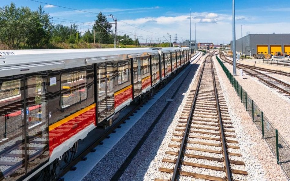 Na bemowskim odcinku drugiej linii metra trwają prace testowe