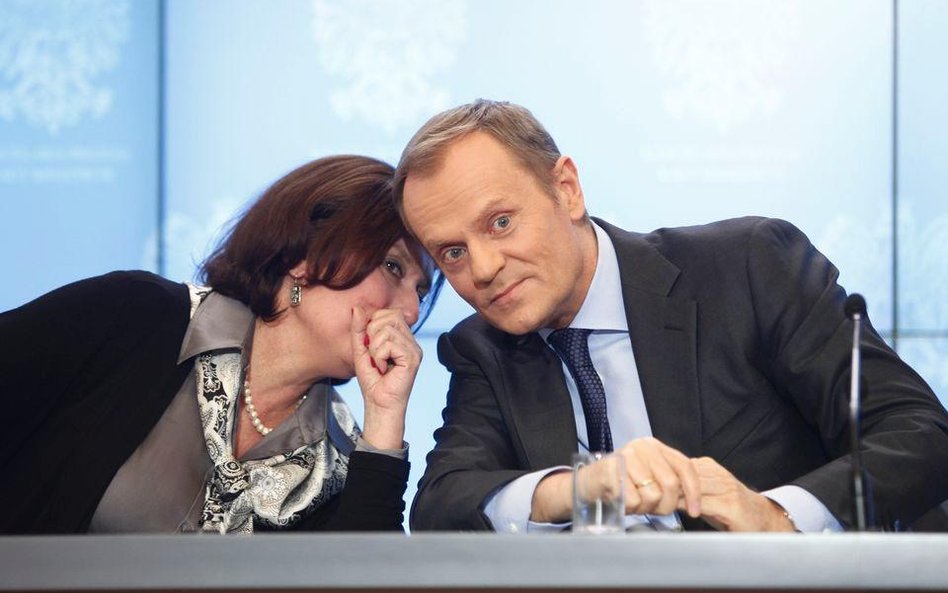 Rzecznik rządu Małgorzata Kidawa-Błońska i premier Donald Tusk