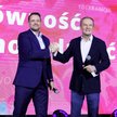 Przewodniczący Platformy Obywatelskiej Donald Tusk i prezydent Warszawy Rafał Trzaskowski