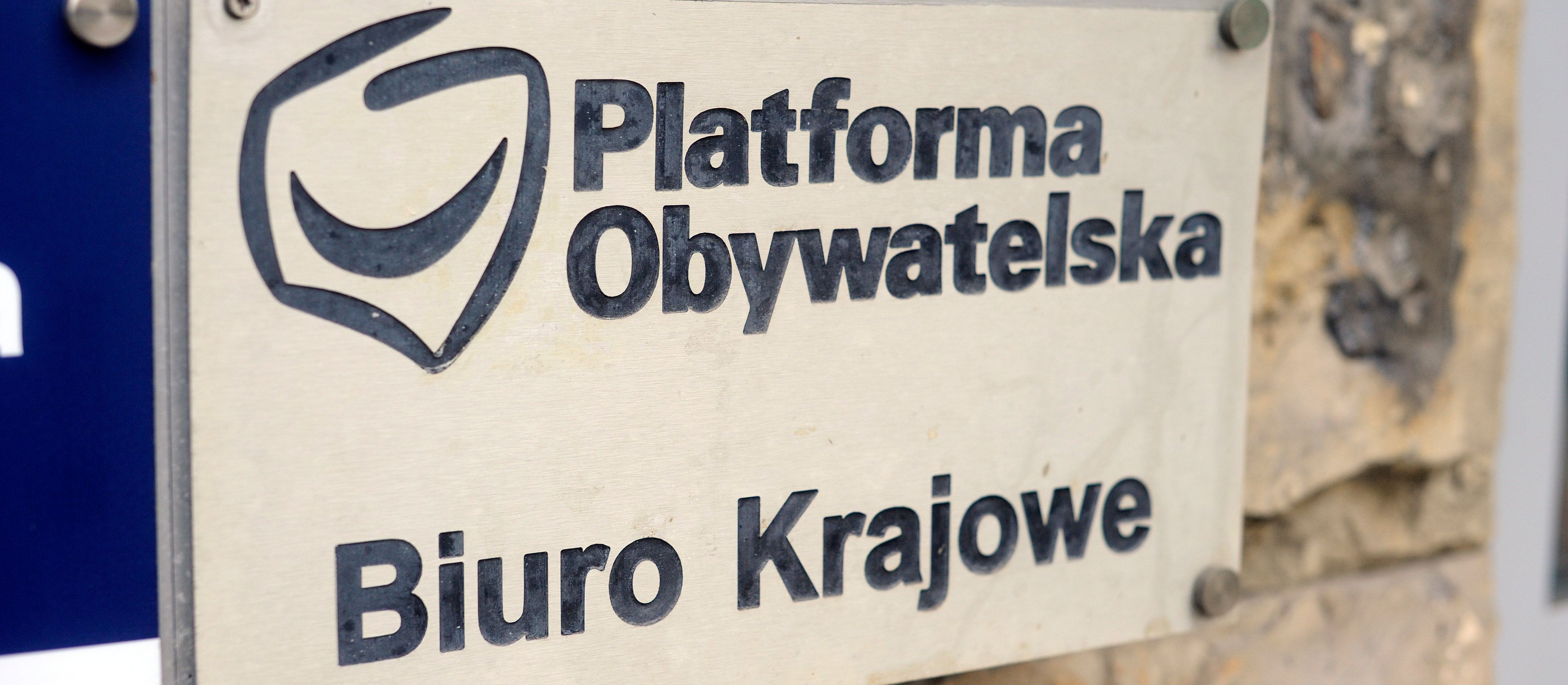 Atak na biuro Platformy Obywatelskiej. Policja: Sprawca został zatrzymany