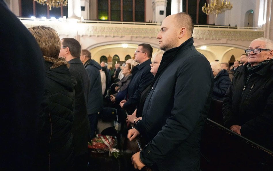 Dariusz Matecki (na zdjęciu), Janusz Kowalski, ale też cały szereg rozmaitych pomniejszych antymigra