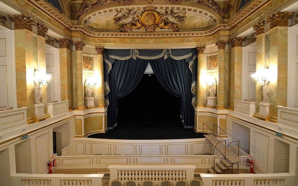 Królewska opera w królewskim teatrze