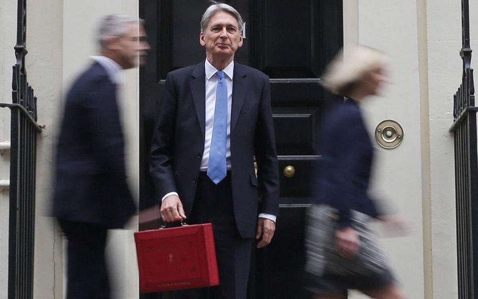 Minister finansów Philip Hammond poczuł się na tyle silny, aby oświadczyć, że po brexicie zasadniczo