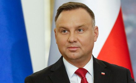 Sondaż prezydencki: Andrzej Duda wygrywa w obu turach