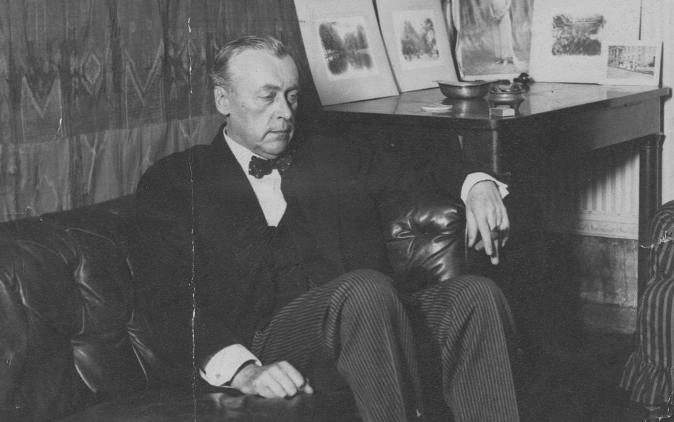 Władysław Skrzyński (1873–1937) – polski dyplomata. Długoletni (1921–1937) poseł i ambasador II Rzec
