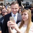 Polscy politycy kochają komunikatory. Czy to bezpieczne?