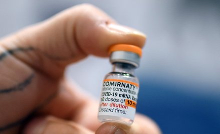 Zapalenie mięśnia sercowego po szczepieniu. Częściej po Modernie niż Pfizerze