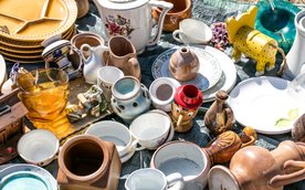 Wawerskie garażówki to okazja do upolowania oryginalnych gadżetów "z drugiej ręki"