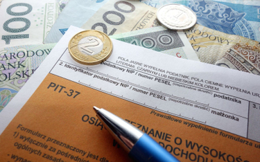 Podatnikowi minimalnie lżej - Polska awansowała w rankingu obciążeń podatkowo-składkowych w Europie