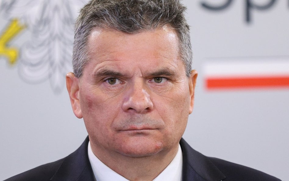 Prokurator krajowy Dariusz Korneluk liczy, że zostaną stworzone ramy prawne, które pozwolą na rozdzi