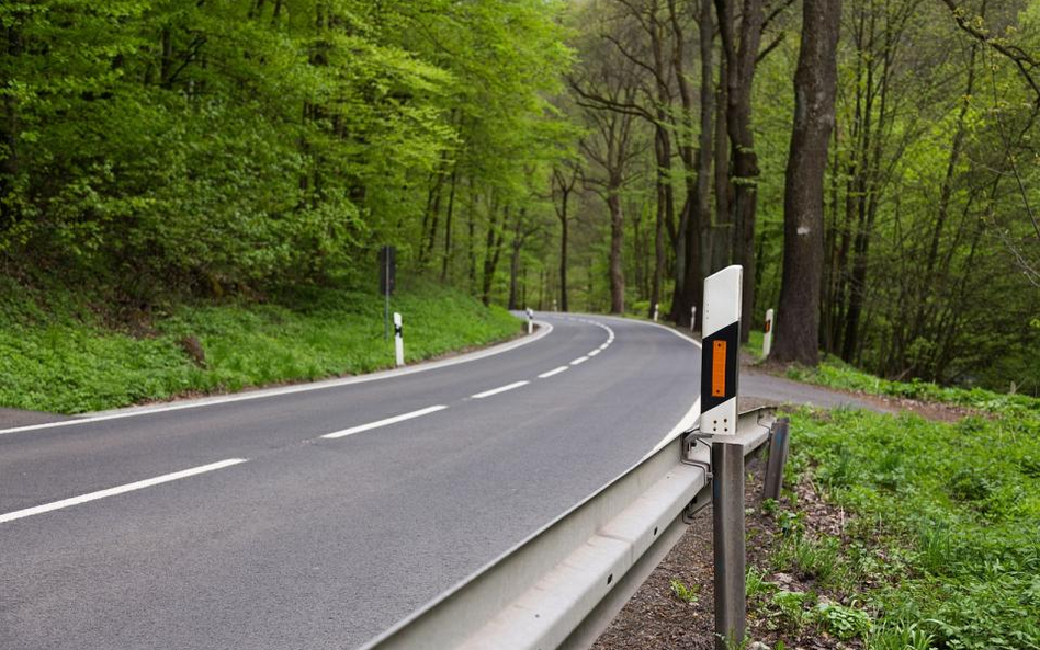 Bawaria - spłonął autokar, policja szuka ofiar