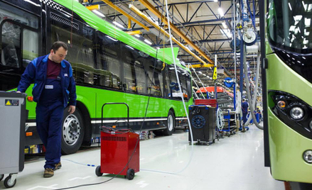 Szwedzi wożą się elektrycznymi hybrydami z Polski