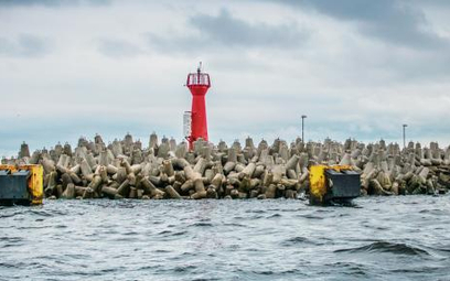 W Kołobrzegu w porcie zatopiony jest wrak niemieckiego okrętu - wskazują naukowcy skupieni wokół Muzeum Oręża Polskiego