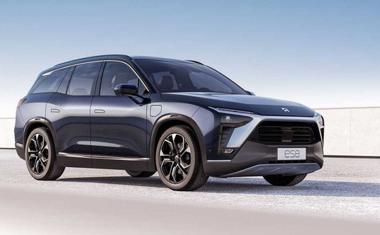 Nio ES8