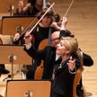 Keri-Lynn Wilson dyryguje Ukrainian Freedom Orchestra