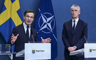 Premier Szwecji Ulf Kristersson i sekretarz generalny NATO Jens Stoltenberg