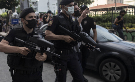 Tureccy policjanci