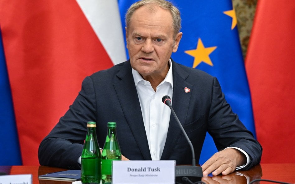 W niedzielę rano premier Donald Tusk wezwał odprawę z udziałem ministrów resortów: edukacji, spraw w