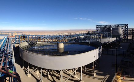 KGHM. Sierra Gorda skusiła firmę z Australii