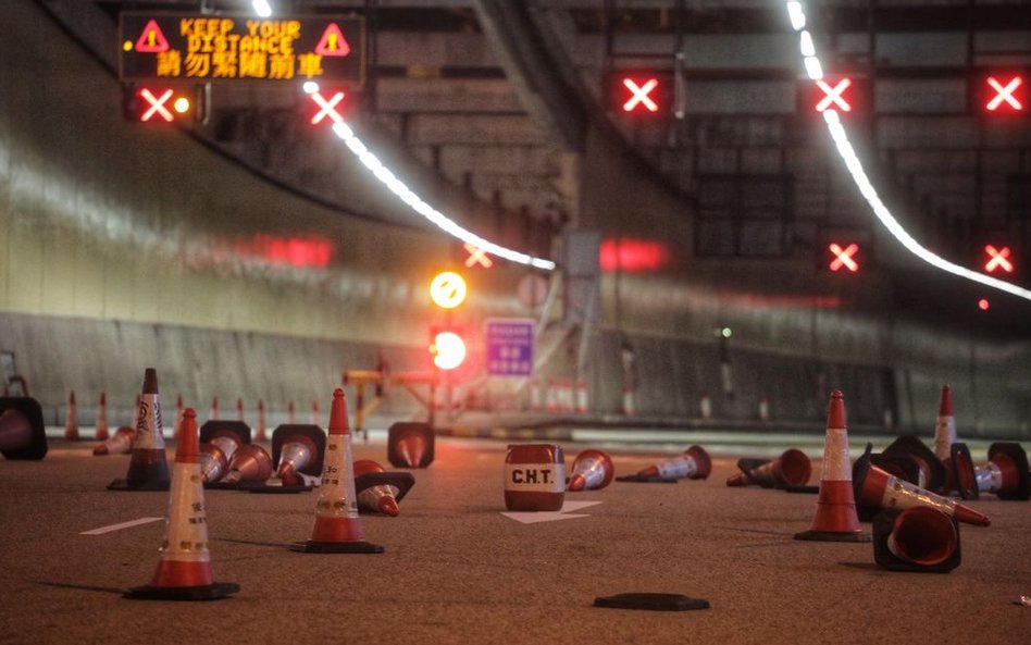 Protest na lotnisku w Hongkongu