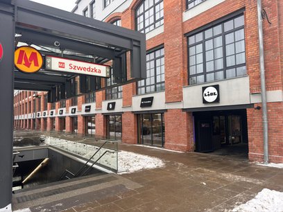 Lidl przy metrze Szwedzka w kompleksie dawnej Polleny-Urody