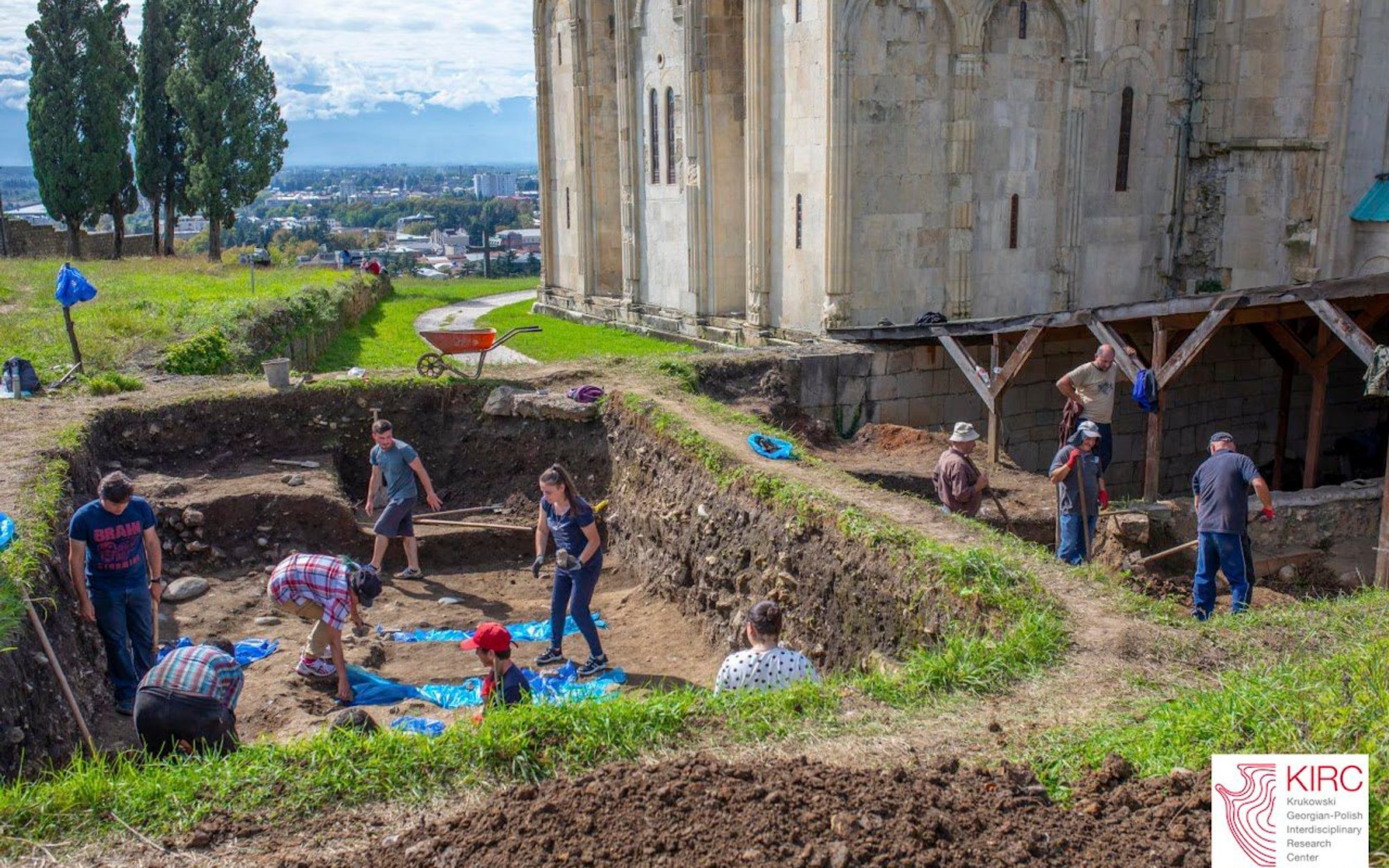 Polskie wykopaliska w Gruzji: tajemnicze pochówki sprzed trzech tysięcy lat
