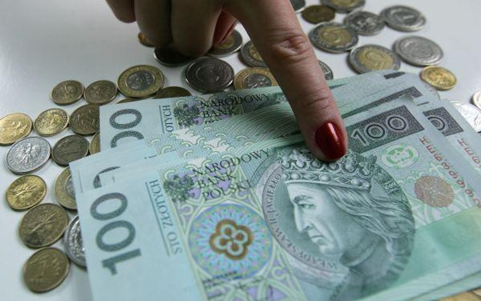 Rząd przyznał granty dla Mando, Ronala i Capity