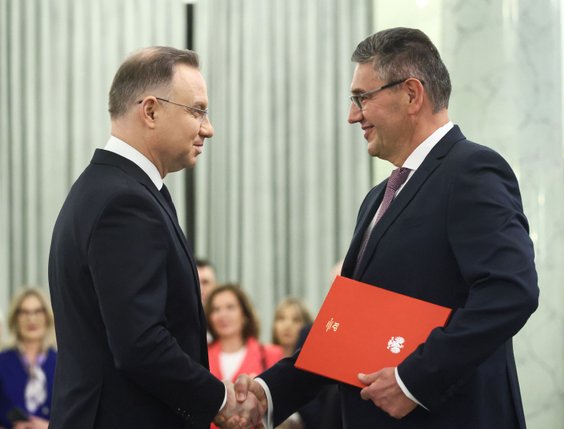 Prezydent Andrzej Duda oraz nowo powołany szef BBN gen. broni Dariusz Łukowski