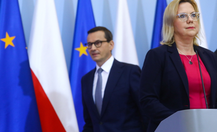 Premier Mateusz Morawiecki i minister klimatu i środowiska Anna Moskwa