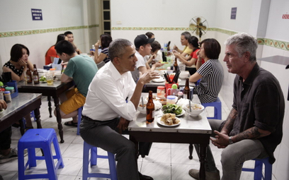 Bourdain pokochał azjatycki street food. Do tego stopnia, że jeden z odcinków swojego programu telew