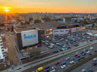 Centrum Sadyba Bes Mall może być spokojne o swój byt na następne 30 lat.