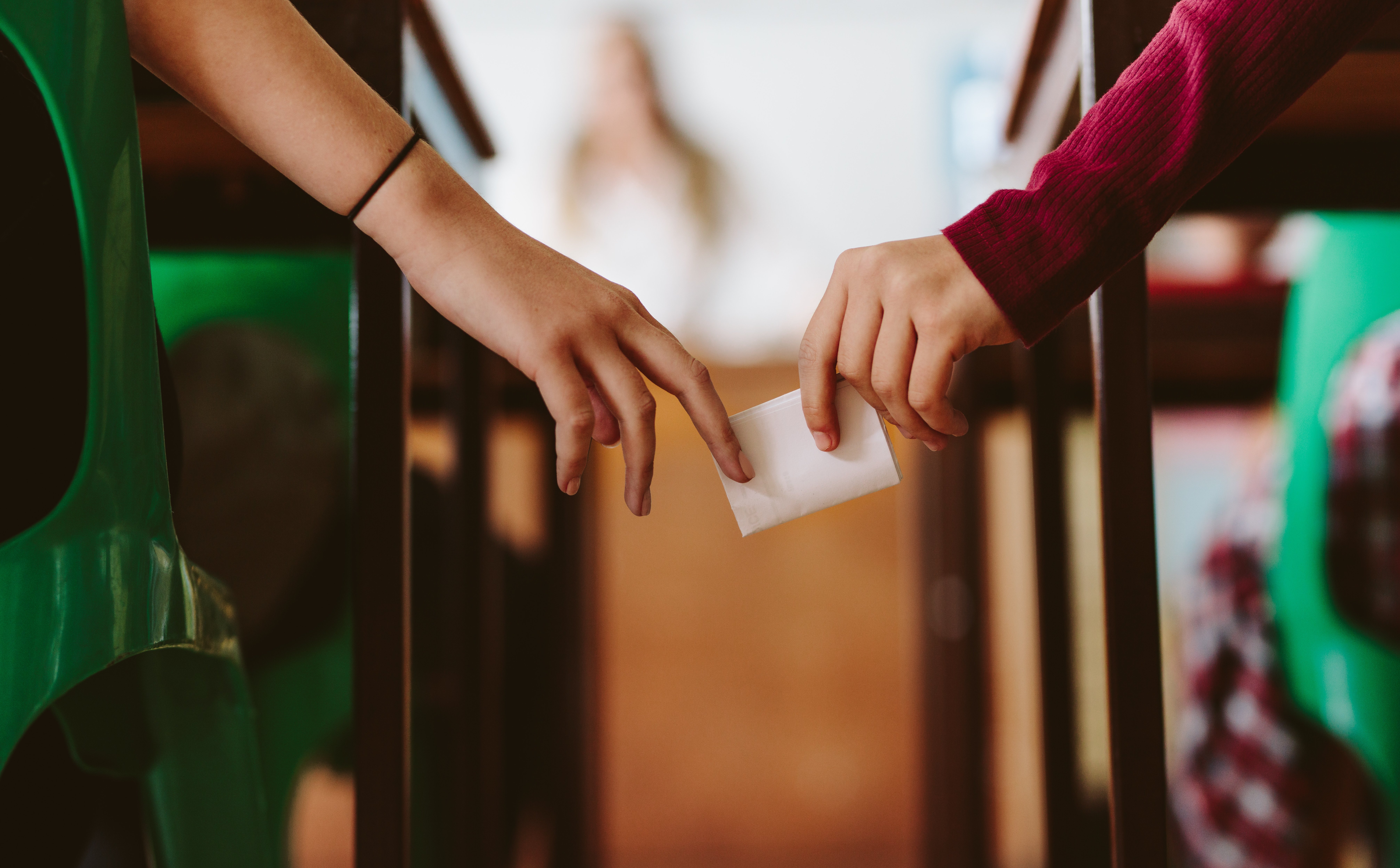 Matura 2025: Co grozi za ściąganie na maturze? Kary są drastyczne