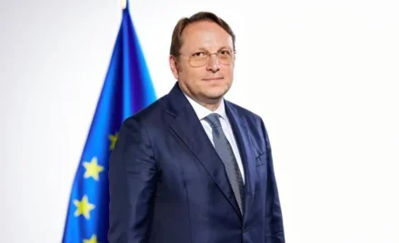 „W sektorze opieki zdrowotnej jesteśmy współzależni ze Stanami Zjednoczonymi. Musimy stąpać bardzo o