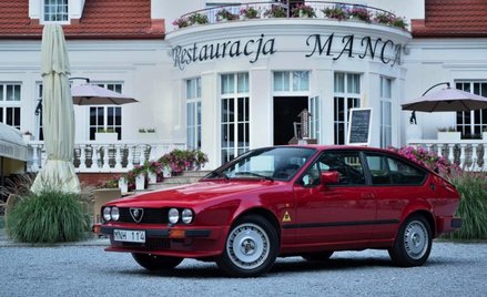 Ponadczasowa linia Alfy Romeo GTV to dzieło Giorgetto Giugiaro z Italdesign.